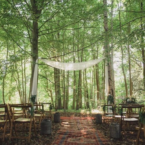 Woodland Ceremony Set-up Woodland Ceremony Set-up
